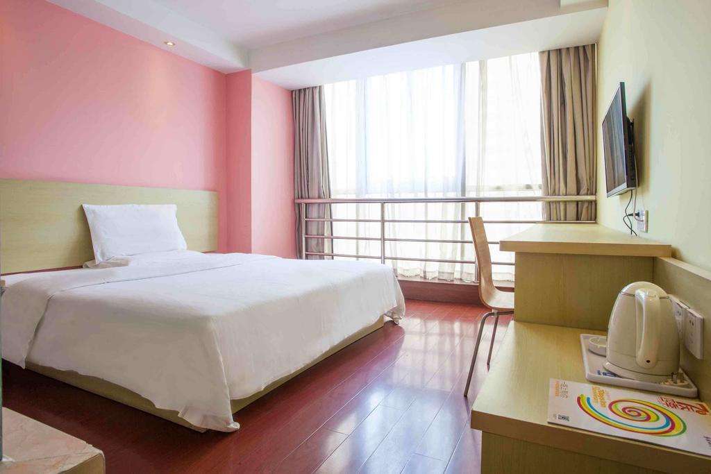 7Days Inn Xiamen Lotus Square Branch Jiangtouzhen Room photo